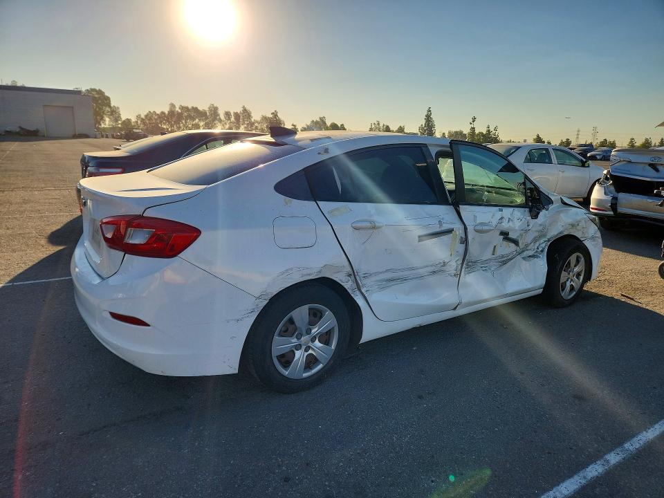 Продаж на аукціоні авто 2017 Chevrolet Cruze, vin: 1G1BC5SM2H7241292, номер лоту: 72371876