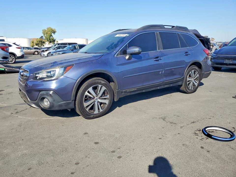 71652346 :رقم المزاد ، 4S4BSANCXJ3286866 vin ، 2018 Subaru Outback مزاد بيع