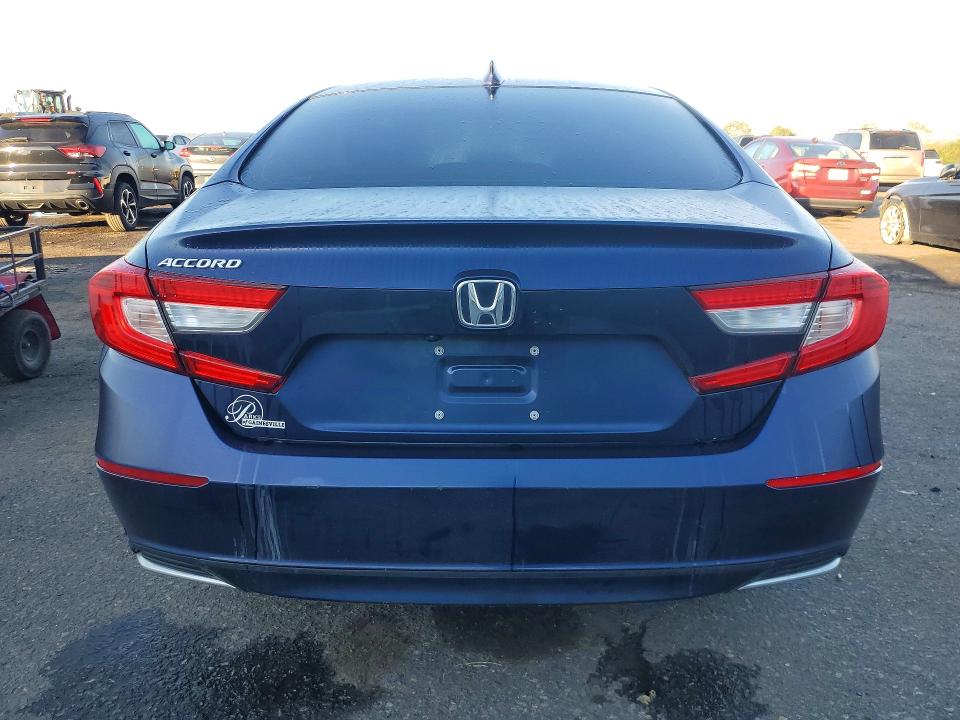 Продажа на аукционе авто 2020 Honda Accord, vin: 1HGCV1F5XLA125689, номер лота: 72765726