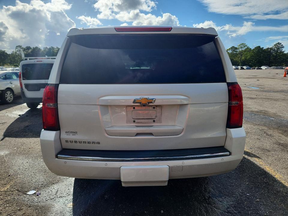 70928536 :رقم المزاد ، 1GNSCKKC2FR209139 vin ، 2015 Chevrolet Suburban مزاد بيع