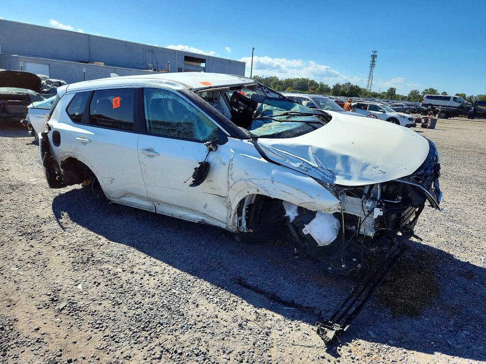 Продажа на аукционе авто 2023 Nissan Rogue, vin: 5N1BT3BA7PC939433, номер лота: 72227886