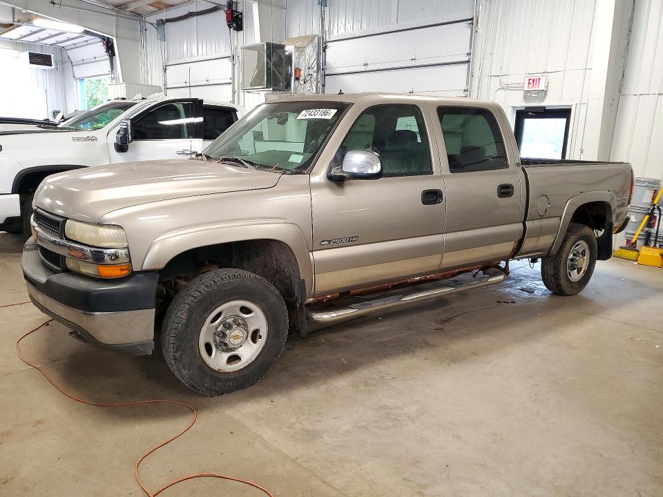 72433186 :رقم المزاد ، 1GCHK23U31F142087 vin ، 2001 Chevrolet Silverado مزاد بيع