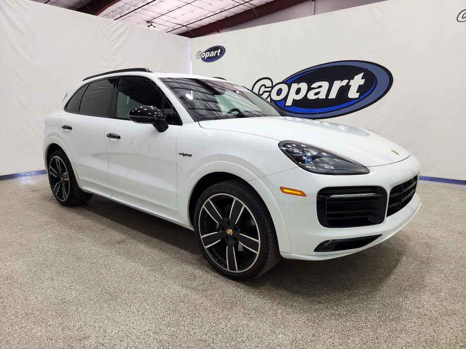 Продаж на аукціоні авто 2020 Porsche Cayenne, vin: WP1AE2AY4LDA22570, номер лоту: 72806486