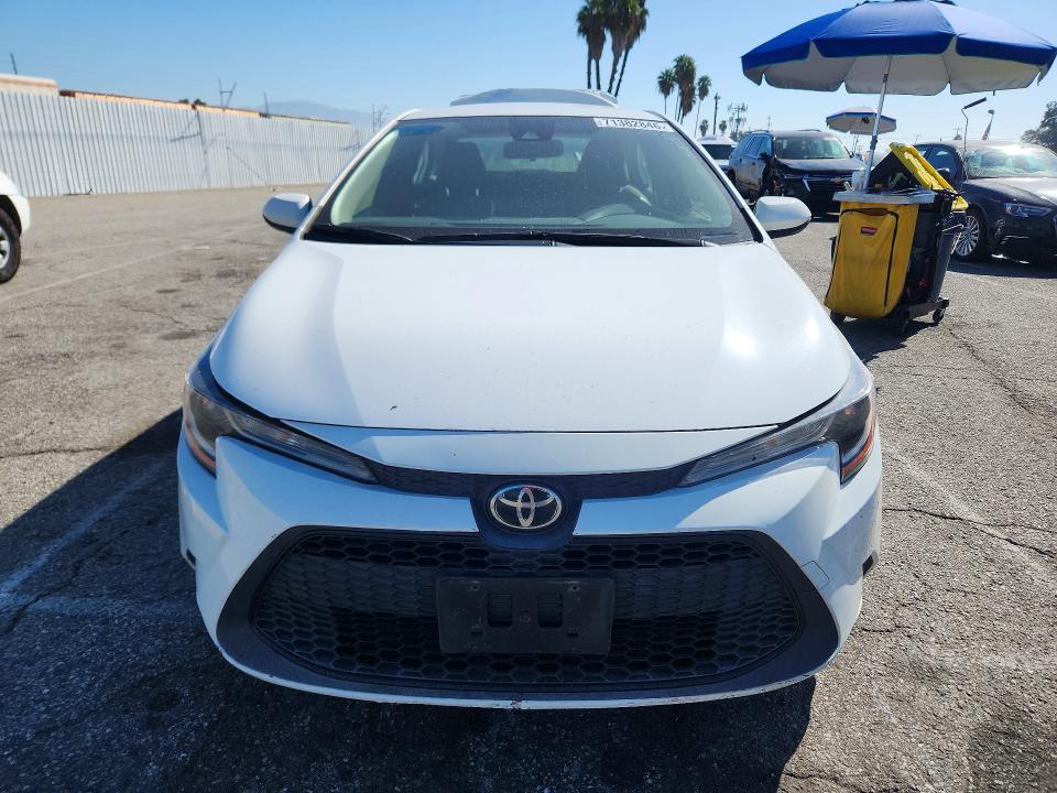 Продаж на аукціоні авто 2021 Toyota Corolla, vin: JTDEPMAE3MJ161252, номер лоту: 71382846