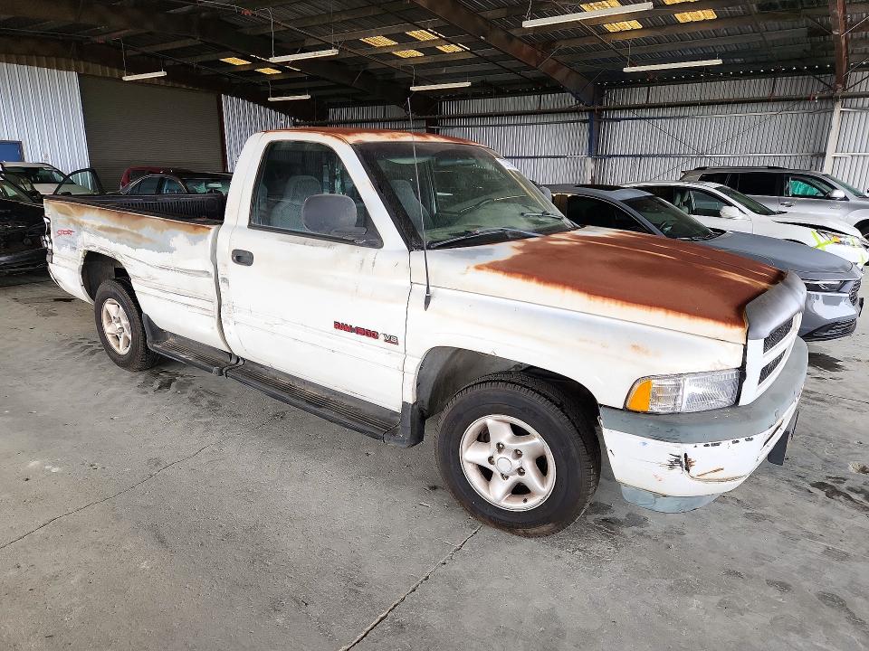 Продаж на аукціоні авто 1998 Dodge Ram 1500, vin: 3B7HC16Y3WM202141, номер лоту: 72373366