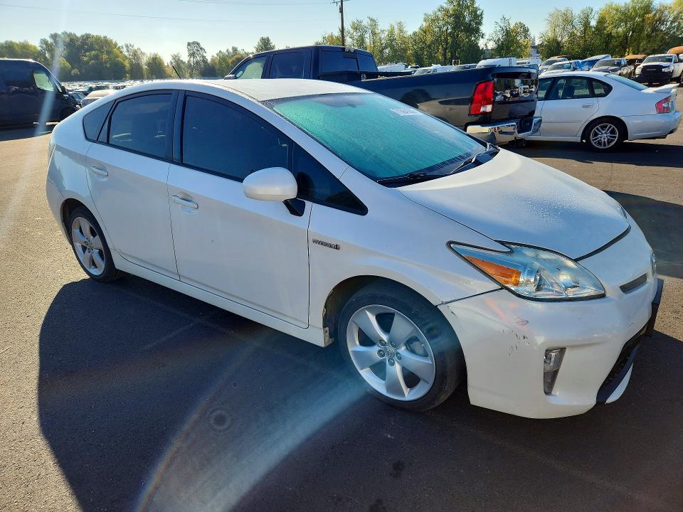 Продажа на аукционе авто 2013 Toyota Prius, vin: JTDKN3DU6D5543662, номер лота: 71684366
