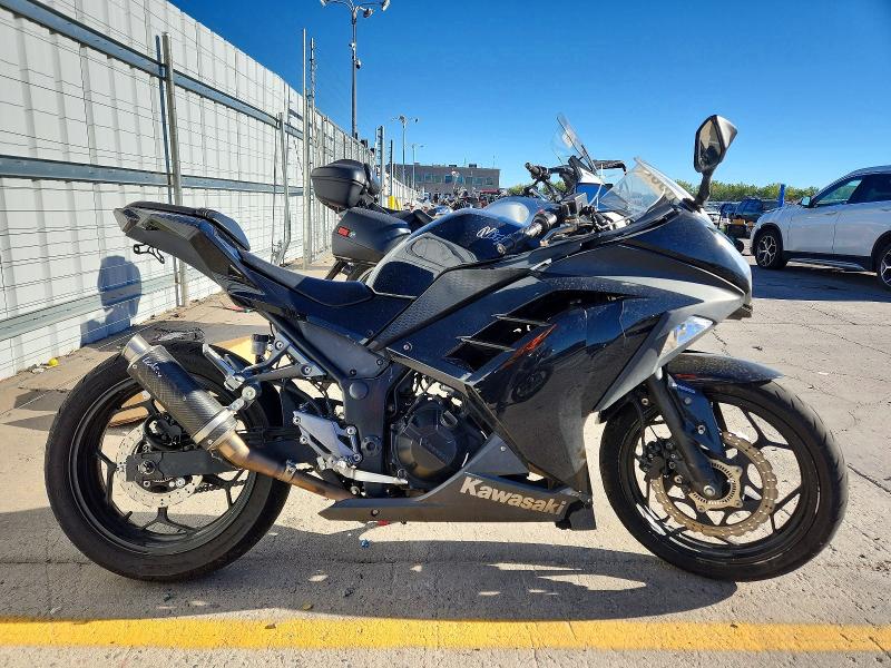 Auction sale of the 2014 Kawasaki Ex300, vin: JKAEX8B17EDA06123, lot number: 70303106