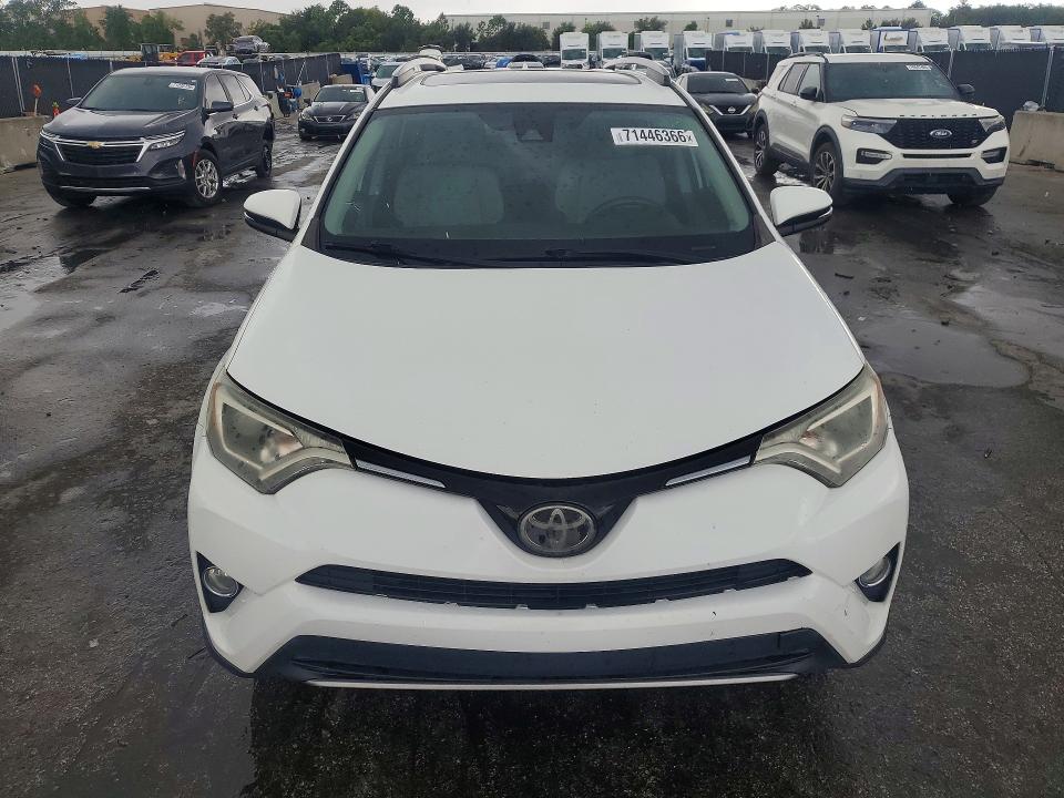 Продажа на аукционе авто 2018 Toyota Rav4, vin: 2T3WFREV4JW412288, номер лота: 71446366