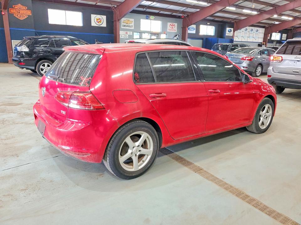 72181906 :رقم المزاد ، 3VW217AU3GM032168 vin ، 2016 Volkswagen Golf مزاد بيع
