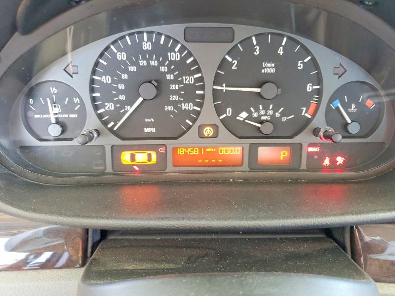 71596666 :رقم المزاد ، WBAAZ334X3KP81285 vin ، 2003 Bmw 325 مزاد بيع