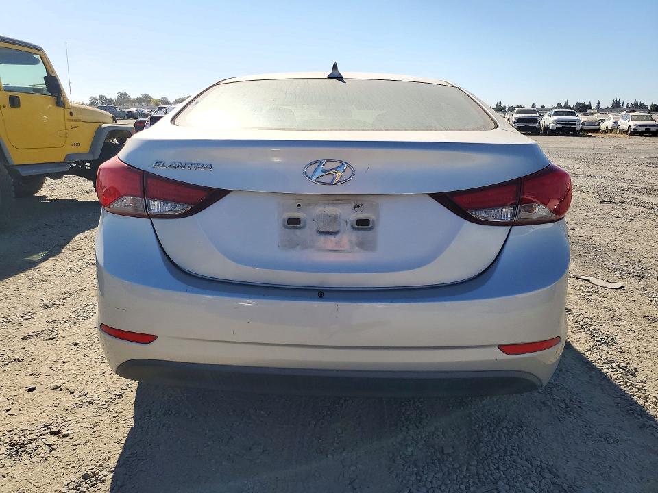 71097026 :رقم المزاد ، 5NPDH4AE0FH646386 vin ، 2015 Hyundai Elantra مزاد بيع