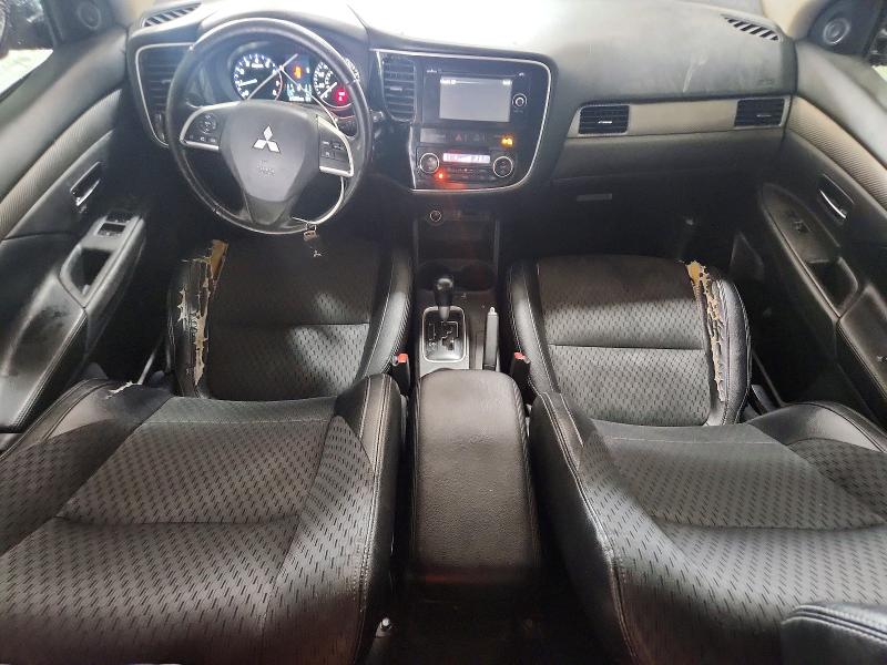 69526076 :رقم المزاد ، JA4AD3A34FZ001282 vin ، 2015 Mitsubishi Outlander مزاد بيع
