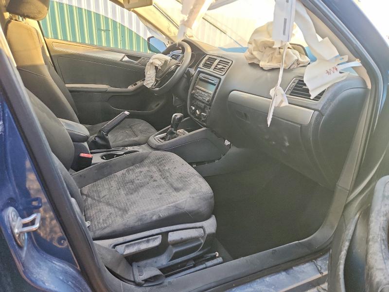 61059536 :رقم المزاد ، 3VWD17AJ1FM257282 vin ، 2015 Volkswagen Jetta مزاد بيع