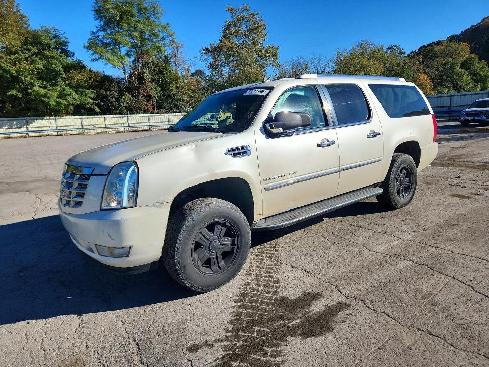 2013 Cadillac Escalade მანქანა იყიდება აუქციონზე, vin: 1GYS4HEF9DR374787, აუქციონის ნომერი: 71714996