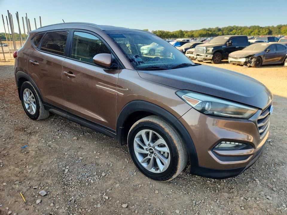 Aukcja sprzedaży 2016 Hyundai Tucson, vin: KM8J33A42GU033465, numer aukcji: 71403986