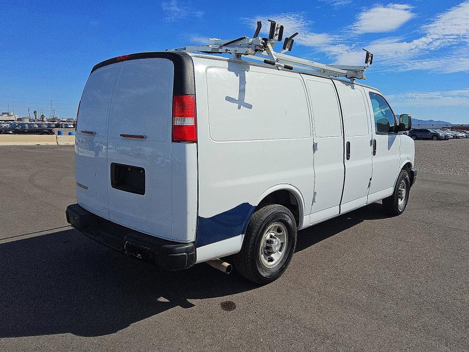 2020 Chevrolet Express G2500 მანქანა იყიდება აუქციონზე, vin: 1GCWGAFP2L1262729, აუქციონის ნომერი: 70502416