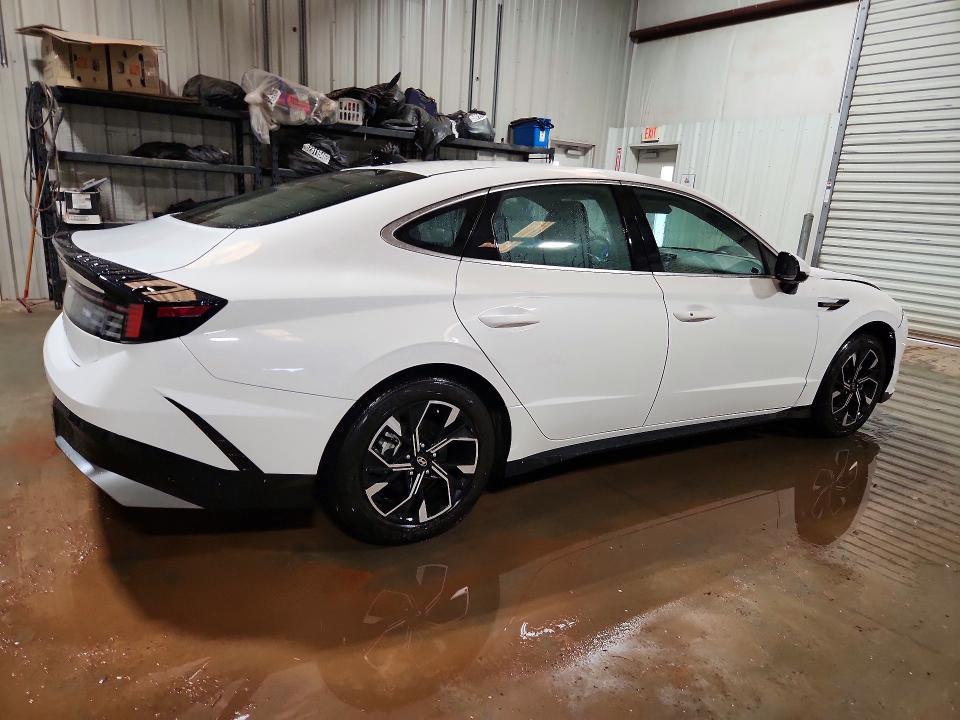 2025 Hyundai Sonata მანქანა იყიდება აუქციონზე, vin: KMHL64JA3SA513942, აუქციონის ნომერი: 71252296