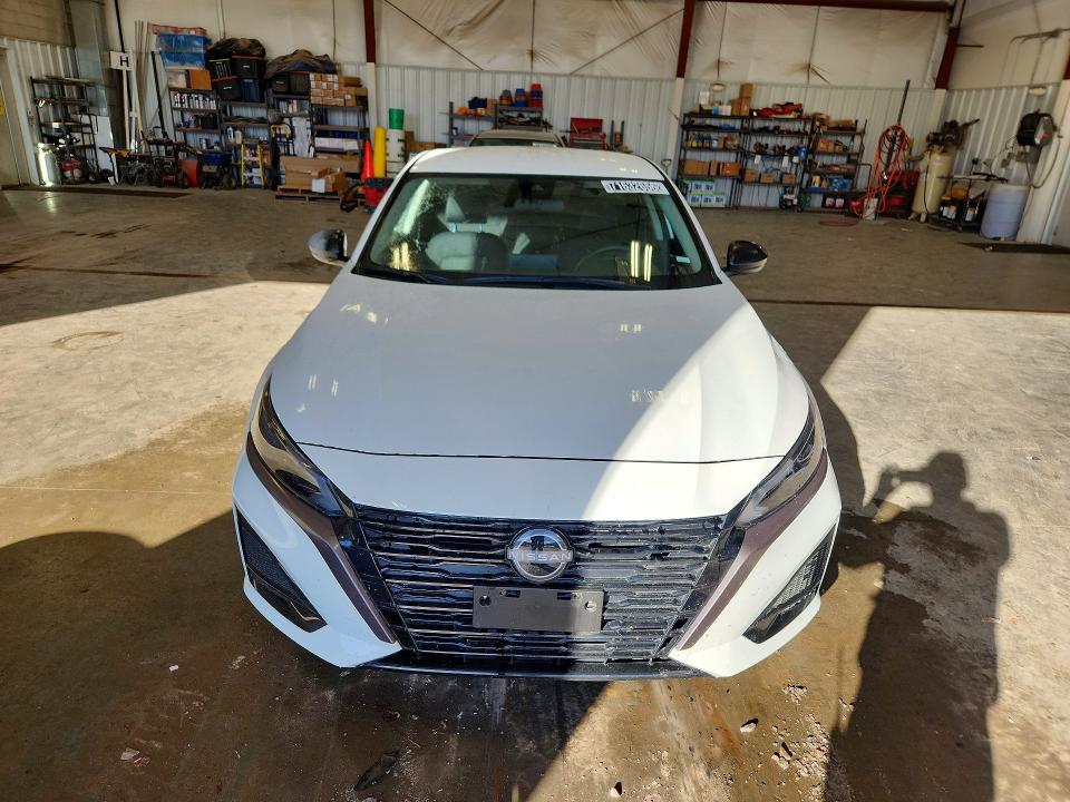 2026 Nissan Altima მანქანა იყიდება აუქციონზე, vin: 1N4BL4DW1TN320138, აუქციონის ნომერი: 71632656