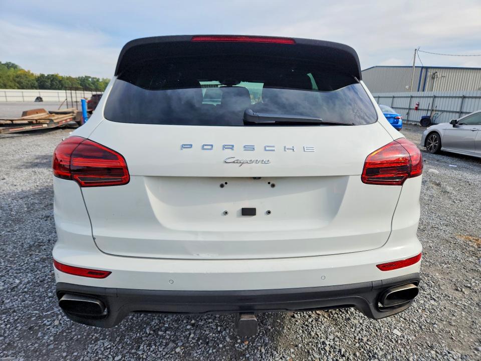 Продаж на аукціоні авто 2017 Porsche Cayenne, vin: WP1AA2A2XHKA80368, номер лоту: 71712356