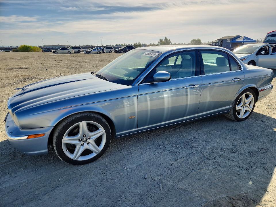 71505016 :رقم المزاد ، SAJWA71B46SH03926 vin ، 2006 Jaguar Xj8 مزاد بيع