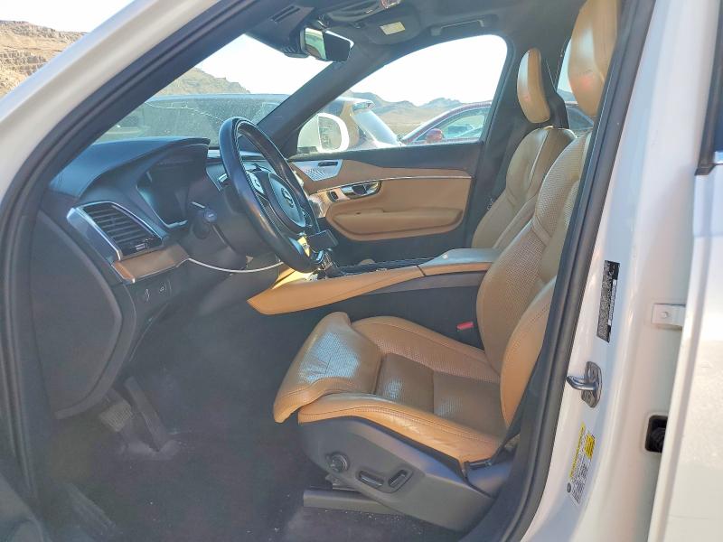 2016 Volvo Xc90 მანქანა იყიდება აუქციონზე, vin: YV4A22PL5G1039727, აუქციონის ნომერი: 69413196