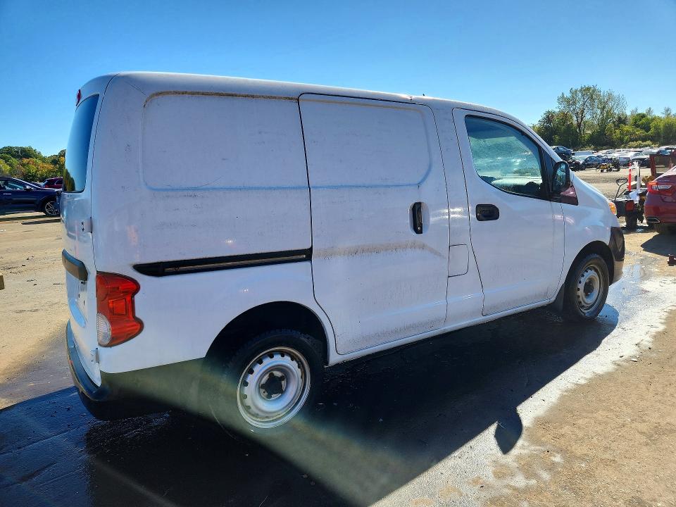 71756836 :رقم المزاد ، 3N6CM0KN6FK690037 vin ، 2015 Nissan Nv200 مزاد بيع