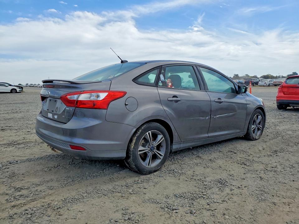 71504696 :رقم المزاد ، 1FADP3F29EL341464 vin ، 2014 Ford Focus مزاد بيع