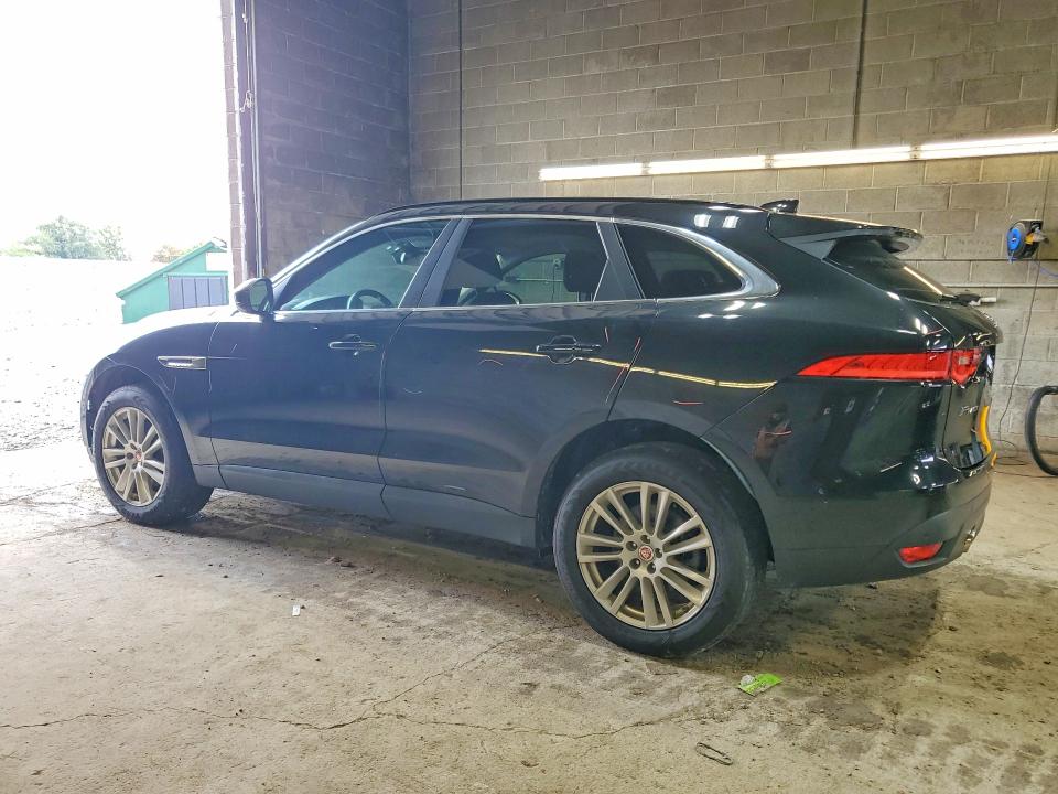 Продаж на аукціоні авто 2017 Jaguar F-pace, vin: SADCK2BV0HA070409, номер лоту: 71497366