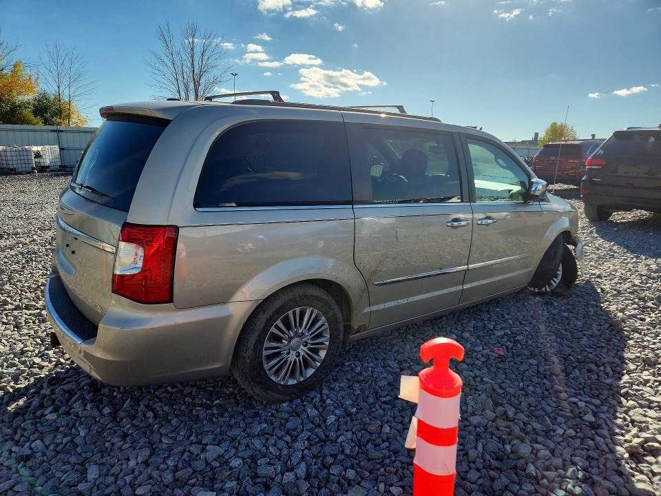 71559456 :رقم المزاد ، 2C4RC1CG9DR569745 vin ، 2013 Chrysler Town & Country مزاد بيع
