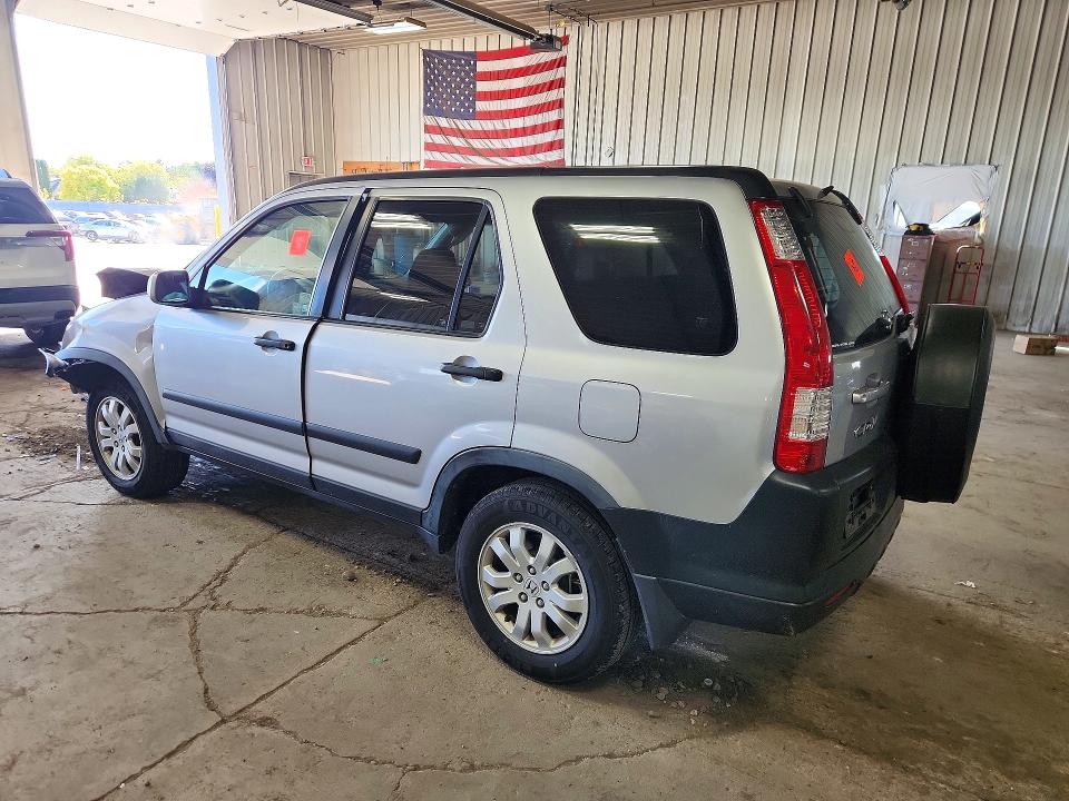 72033516 :رقم المزاد ، JHLRD78875C046271 vin ، 2005 Honda Cr-v مزاد بيع