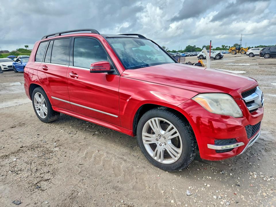 Продаж на аукціоні авто 2015 Mercedes-benz Glk, vin: WDCGG5HB6FG364267, номер лоту: 71618906