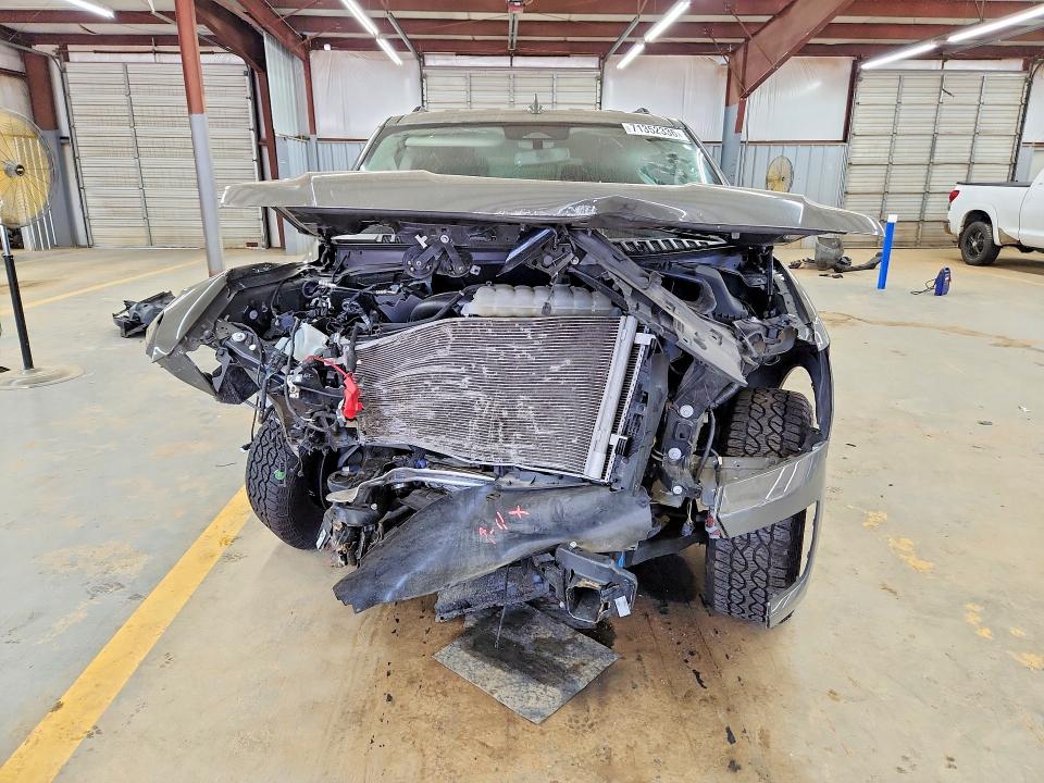 Продажа на аукционе авто 2024 Ford Expedition, vin: 1FMJU1H80REA19958, номер лота: 71352336