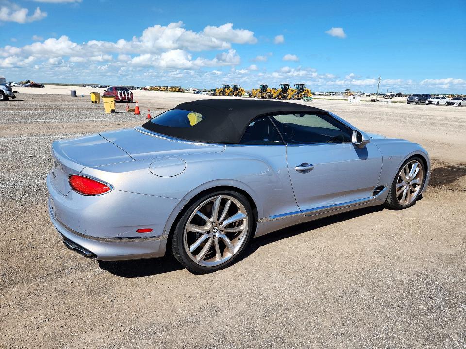 2020 Bentley Continental მანქანა იყიდება აუქციონზე, vin: SCBDG4ZG4LC075455, აუქციონის ნომერი: 72611686
