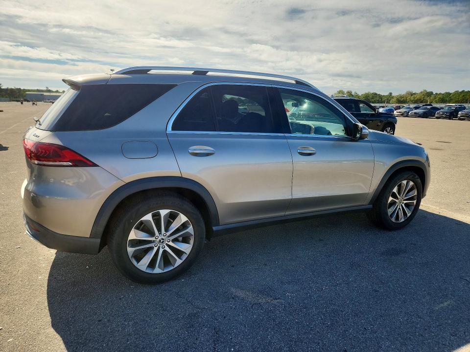 Продажа на аукционе авто 2020 Mercedes-benz Gle, vin: 4JGFB4KBXLA007445, номер лота: 70688426