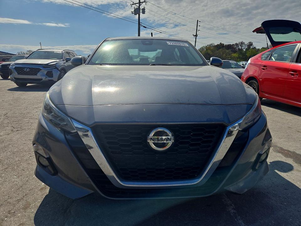 Продажа на аукционе авто 2019 Nissan Altima, vin: 1N4BL4FV1KC197973, номер лота: 73309876