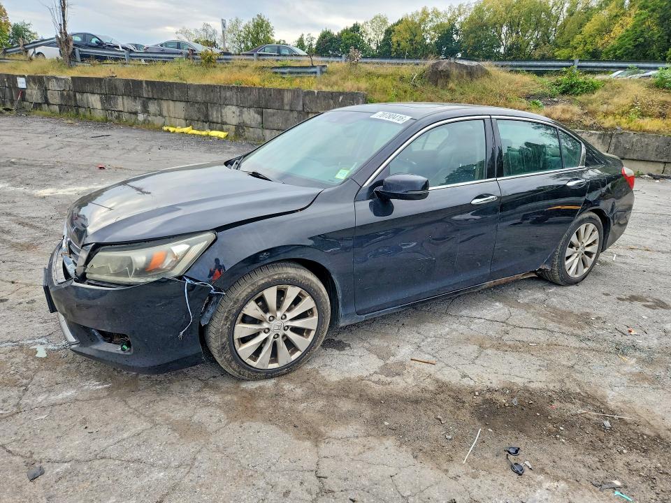 Продаж на аукціоні авто 2013 Honda Accord, vin: 1HGCR3F8XDA047314, номер лоту: 70780416