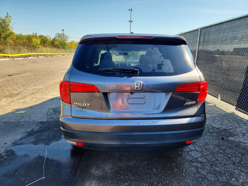 Auction sale of the 2017 Honda Pilot, vin: 5FNYF6H72HB027204, lot number: 71943166