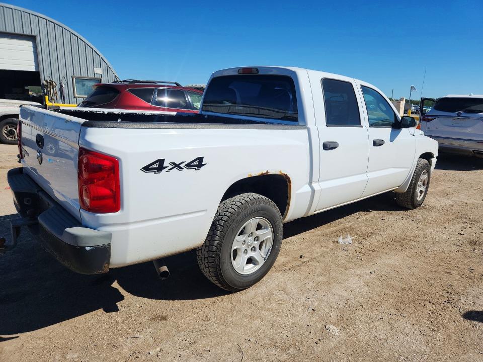 2006 Dodge Dakota მანქანა იყიდება აუქციონზე, vin: 1D7HW48K76S541628, აუქციონის ნომერი: 71617056