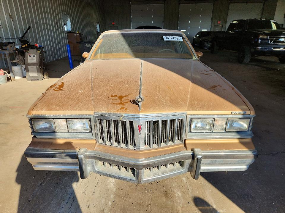 Aukcja sprzedaży 1980 Pontiac Bonneville, vin: 2R37WAP112877, numer aukcji: 74747236