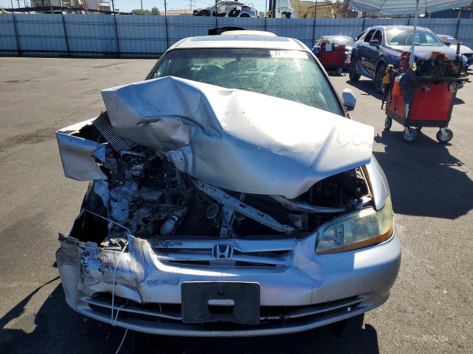 2001 Honda Accord მანქანა იყიდება აუქციონზე, vin: JHMCG66031C005744, აუქციონის ნომერი: 72624746