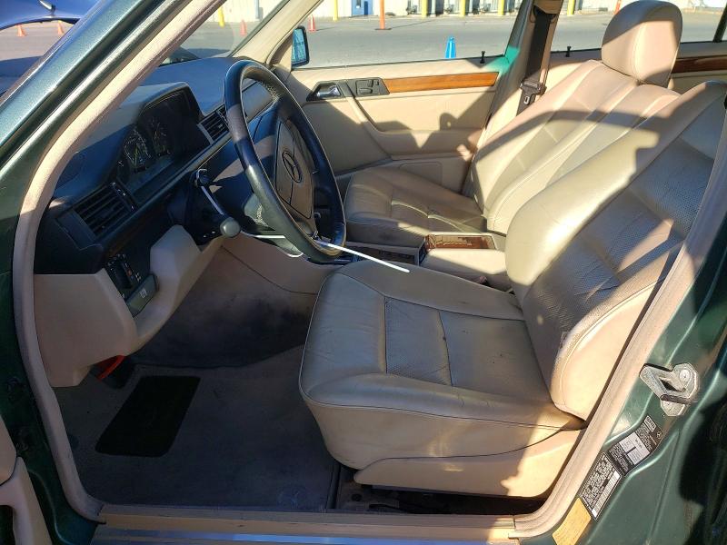 72607346 :رقم المزاد ، WDBEB31E6SC153364 vin ، 1995 Mercedes-benz E مزاد بيع