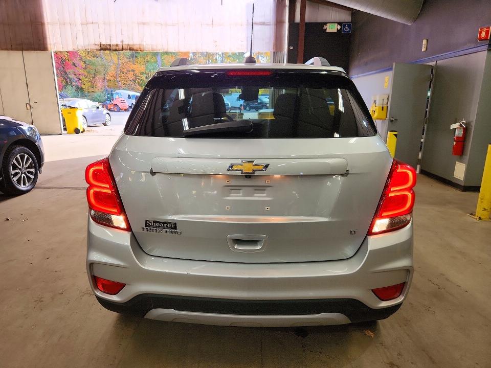 72945636 :رقم المزاد ، 3GNCJPSB5HL175996 vin ، 2017 Chevrolet Trax مزاد بيع