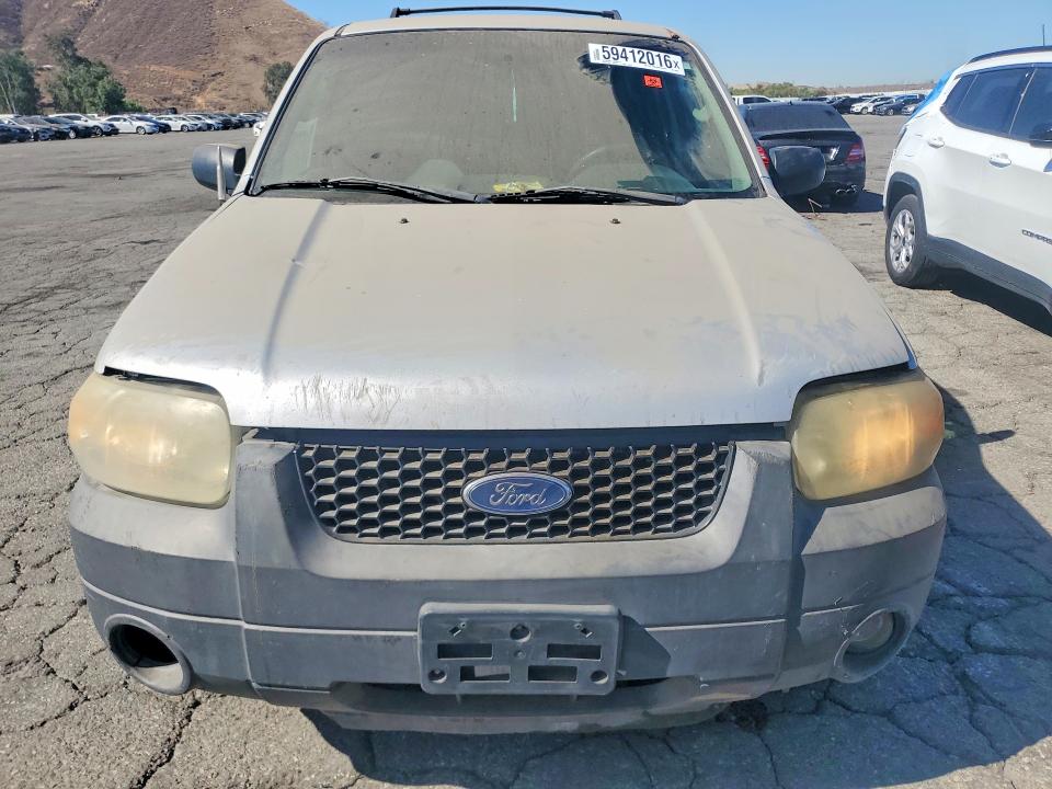 Продажа на аукционе авто 2005 Ford Escape, vin: 1FMYU03155KC92845, номер лота: 59412016
