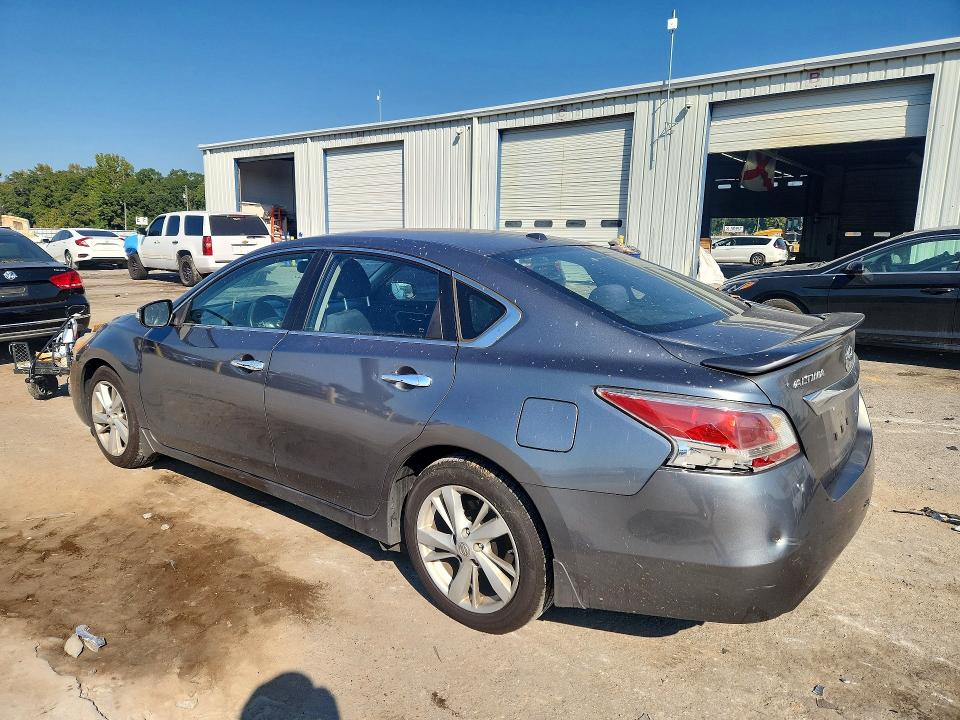 2015 Nissan Altima მანქანა იყიდება აუქციონზე, vin: 1N4AL3AP1FC194589, აუქციონის ნომერი: 71418726