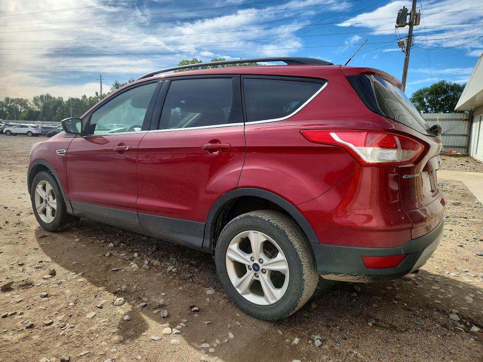 2014 Ford Escape მანქანა იყიდება აუქციონზე, vin: 1FMCU9GX7EUB63460, აუქციონის ნომერი: 71205386