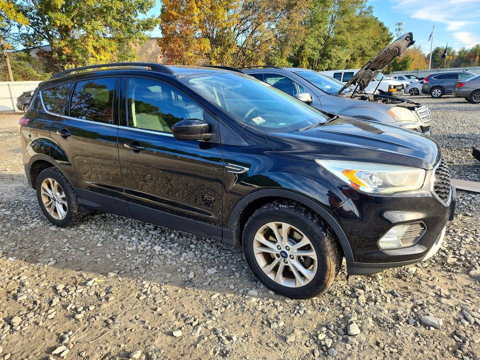 Продаж на аукціоні авто 2017 Ford Escape, vin: 1FMCU9GD3HUC30243, номер лоту: 72259796