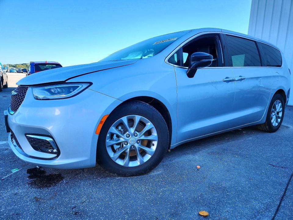 2026 Chrysler Pacifica მანქანა იყიდება აუქციონზე, vin: 2C4RC1GG9TR262827, აუქციონის ნომერი: 72372576