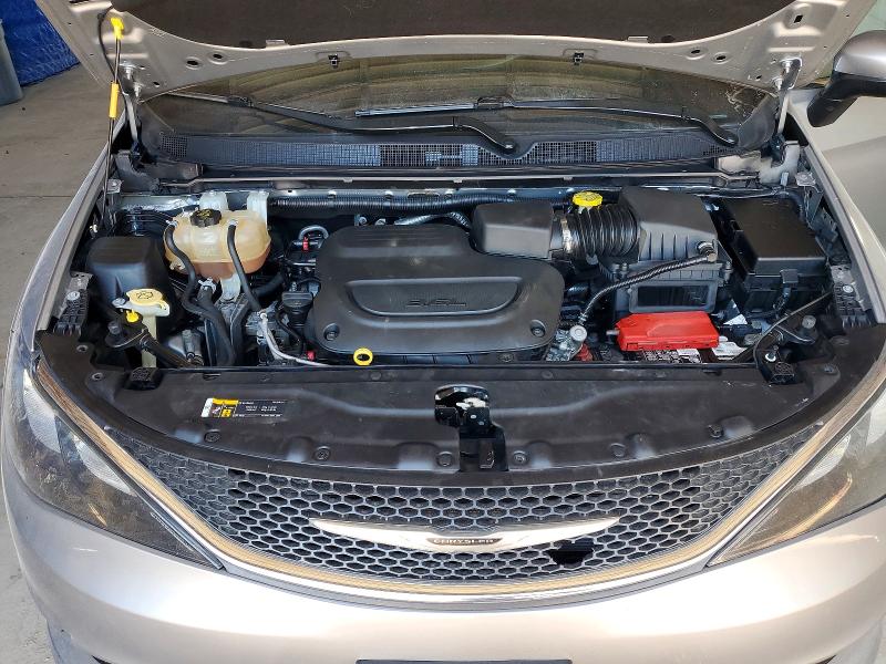 70960106 :رقم المزاد ، 2C4RC1DG7MR512250 vin ، 2021 Chrysler Voyager مزاد بيع