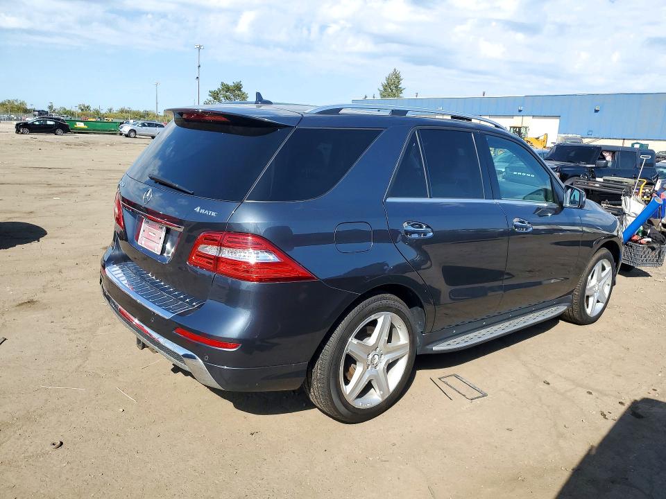 2014 Mercedes-benz Ml მანქანა იყიდება აუქციონზე, vin: 4JGDA7DB4EA403284, აუქციონის ნომერი: 72215376