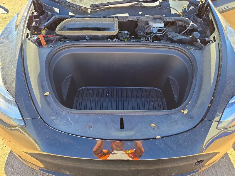 Продажа на аукционе авто 2020 Tesla Model Y, vin: 5YJYGDEE7LF050863, номер лота: 72753666